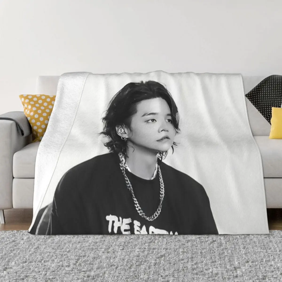 Flamethrower Cosplay Prop - Yoongi concert Throw Blanket Dorm Room