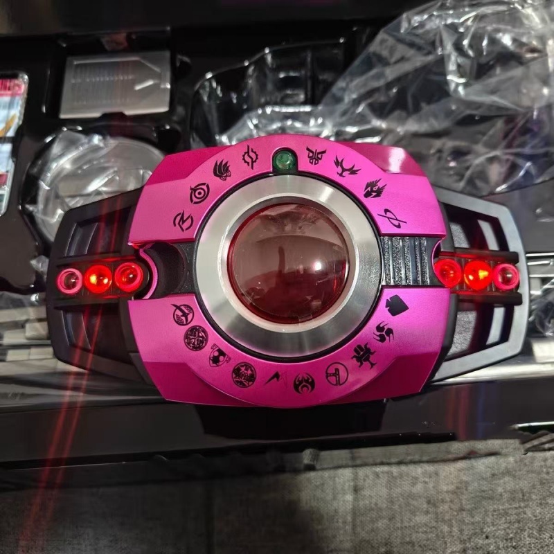 Cosplay Prop Display - In Stock Kamen Rider Decade Csm
